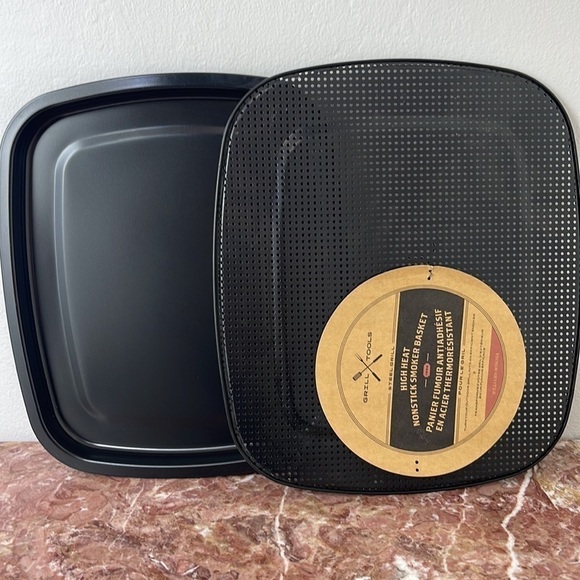 Williams Sonoma High Heat Nonstick Smoker Basket BBQ Grill Pan Steel 15”x13” New - Picture 4 of 6